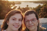 Mãe: em toda sua imperfeição humana, você foi perfeita porque muito nos amou.