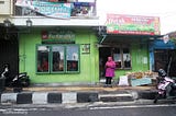 Kebahagiaan Bernama Sop Empal