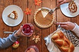 3 Nutrition Strategies You Can Use to Lose 1–2 Pounds Per Week This Holiday Season While Still…