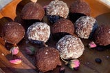 Bliss Balls to Balance the Head & the Heart.