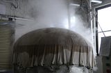 【一個台灣人在日本釀酒的故事】Ch.1 一切一切的原點 滋賀縣富田酒造「七本鎗」-Sec.2 試煉的開始 蒸米與放冷