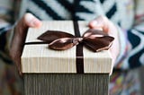 Last-Minute Useful Gift Ideas from eTutorWorld