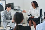 Adaptações no Local de Trabalho para Inclusão de Pessoas com Deficiência