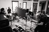 Noise11 & Mozes Konig: Interpol Working on New Music.