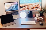 A College Student’s Guide to a Productive Desk Setup
