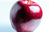 a photo of a red apple