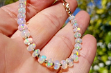 Get An Extra Jazzy Look With An Elegantly Designed Opal Bracelet