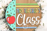 Class Apple Welcome Sign, Digital download, Glowforge laser file, Cricut, Round door hanger svg, Teacher gift, School svg, Personalize