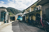 19-year-old Photographer STUMBLES upon quiet fishing village in HONG KONG