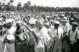 GANDHI, o princípio de Satyagraha, e a democracia Brasileira.