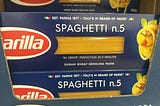 A pack of Barilla spaghetti. The cooking time is displayed at the centre. The pack is slick and the readability is very good.