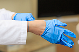 Why are Powder-Free Latex Gloves Used for Foodservice?