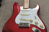 New Guitar Day: Fender USA ’57 Vintage Reissue Stratocaster Candy Apple Red with lacquered maple…
