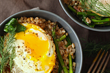 Farro with Crispy Egg, Asparagus, Spinach and Dill