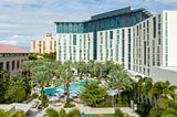 Hilton West Palm Beach Introduces Sizzling Summer Specials