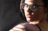 Dating advice for women: How to flirt with men