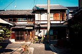 [9 Tips] How to Take Attractive Street Photography