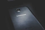 Samsung sends updates for old phones