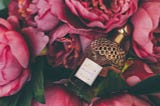 6 Parfum yang Cocok untuk Wanita Virgo