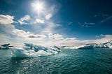 極地の氷が溶ける時。