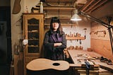 Yunah Park, una luthier coreana manteniendo viva la tradición española