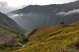 Den šestý a sedmý: cesta do Kazbegi a velký trek do Mordoru