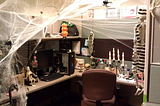 Spookifying Workspaces: Rightsize Facility’s Ghoulish Guide to a Haunted Office Overhaul