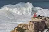 Discover the giant waves of Nazare’s North Canyon