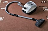 What are Some Tips and Equipment for a Carpet Cleaning Service?