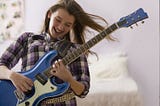 eeHow to Select The Suitable Electric Guitar for Beginners