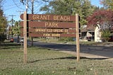 Park entry sign on the north end