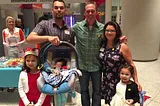 Astros Hall of Famer Craig Biggio with a Sunshine Kids Family