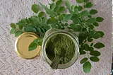 Moringa leaves and Moringa leaves powder