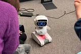 1 Robot. 4 humans. 8 Weeks. And several usability tests later.