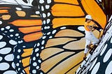 Can art save the monarch butterfly? The Peninsula’s fine art muralist has an angle.
