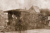 Monmouth photographer founded family of magicians