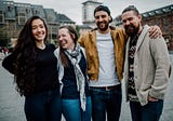 7 Things Exceptional Community Managers Give Their Professional Network Members