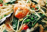 SHRIMP PASTA WITH LEMON AND SPINACH