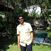 Medium profile picture for @rathore