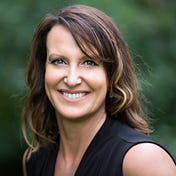Becky Cooper, Innerwoven