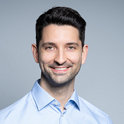 Kristijan Ristic – Medium