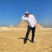 TRAVEL Esquire ✈️