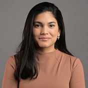 Vanessa Hung - Fulltime Amazon