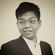 The Zoomer Historian