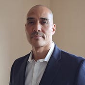 Elliot Yi