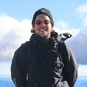 Nic Bloom