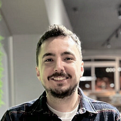 Tuğrul Bayrak