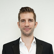 Max-F. Scheichenost | entrepreneurship7.com