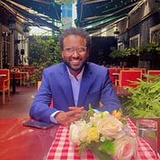 Dr Nuur Hassan
