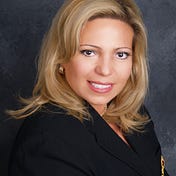 Alessandra Lezama